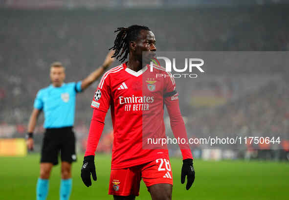 Issa Kabore of Benfica  controls the ball during the Champions League Round 4 match between Bayern Munich v Benfica at the Allianz arena, Mu...