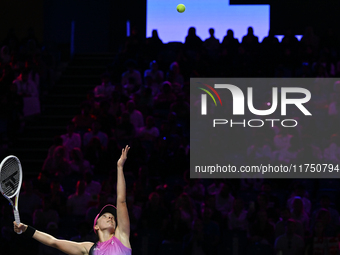 RIYADH, SAUDI ARABIA - NOVEMBER 07: Iga Swiatek of Poland during her match against Daria Kasatkina, on Day 6 of the 2024 WTA Finals, part of...