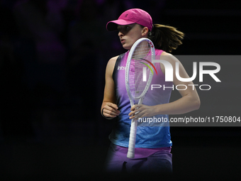 RIYADH, SAUDI ARABIA - NOVEMBER 07: Iga Swiatek of Poland during her match against Daria Kasatkina, on Day 6 of the 2024 WTA Finals, part of...