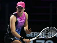 RIYADH, SAUDI ARABIA - NOVEMBER 07: Iga Swiatek of Poland during her match against Daria Kasatkina, on Day 6 of the 2024 WTA Finals, part of...