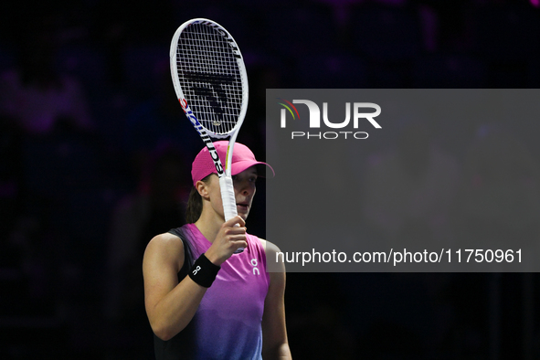 RIYADH, SAUDI ARABIA - NOVEMBER 07: Iga Swiatek of Poland during her match against Daria Kasatkina, on Day 6 of the 2024 WTA Finals, part of...