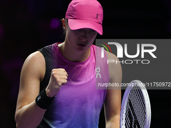 RIYADH, SAUDI ARABIA - NOVEMBER 07: Iga Swiatek of Poland during her match against Daria Kasatkina, on Day 6 of the 2024 WTA Finals, part of...