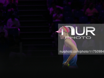 RIYADH, SAUDI ARABIA - NOVEMBER 07: Iga Swiatek of Poland during her match against Daria Kasatkina, on Day 6 of the 2024 WTA Finals, part of...