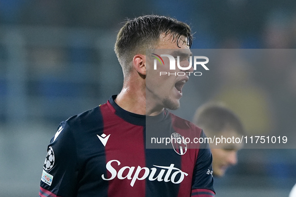 Thijs Dallinga of Bologna FC yells during the UEFA Champions League 2024/25 League Phase MD4 match between Bologna FC and AS Monaco at Stadi...