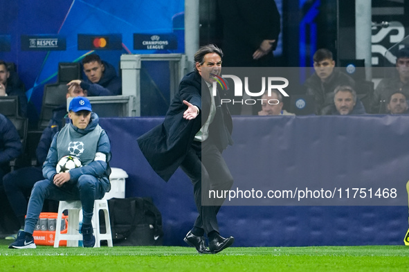 Simone Inzaghi head coach of FC Internazionale yells during the UEFA Champions League 2024/25 League Phase MD4 match between FC Internaziona...