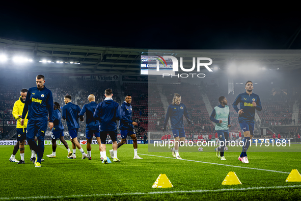 Dusan Tadic, Fenerbahce forward, warms up during the match between AZ and Fenerbahce at the AFAS Stadium for the UEFA Europa League - League...