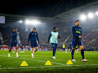 Dusan Tadic, Fenerbahce forward, warms up during the match between AZ and Fenerbahce at the AFAS Stadium for the UEFA Europa League - League...