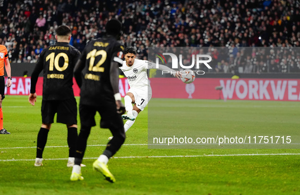 Omar Marmoush of Eintracht Frankfurt  scores the teams first goal during the Eurepa League Round 4 match between Eintracht Frankfurt v SK Sl...