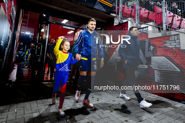 Fenerbahce forward Dusan Tadic plays during the match between AZ and Fenerbahce at the AFAS Stadium for the UEFA Europa League - League phas...