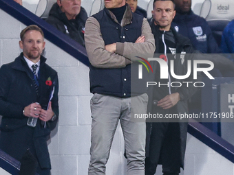 Scott Parker manages Burnley during the Sky Bet Championship match between West Bromwich Albion and Burnley at The Hawthorns in West Bromwic...