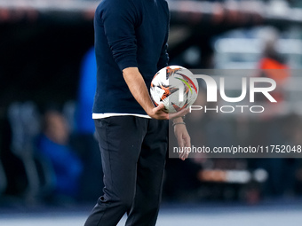 Vitor Bruno head coach of FC Porto gestures during the UEFA Europa League 2024/25 League Phase MD4 match between SS Lazio and FC Porto at St...