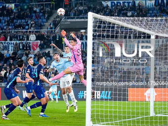 Alessio Romagnoli of SS Lazio scores first goal during the UEFA Europa League 2024/25 League Phase MD4 match between SS Lazio and FC Porto a...