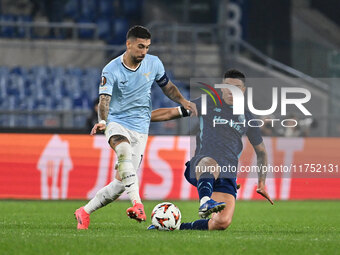 Nehuen Perez of F.C. Porto and Mattia Zaccagni of S.S. Lazio are in action during the UEFA Europa League 2024/25 League Phase MD4 match betw...