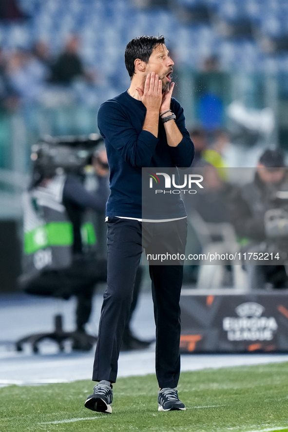 Vitor Bruno head coach of FC Porto reacts during the UEFA Europa League 2024/25 League Phase MD4 match between SS Lazio and FC Porto at Stad...