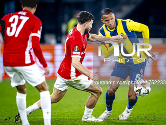 AZ Alkmaar defender Mees de Wit and Fenerbahce defender Rodrigo Becao play during the match between AZ and Fenerbahce at the AFAS stadium fo...