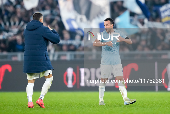 Mattia Zaccagni of SS Lazio celebrates the victory with Pedro at the end of the UEFA Europa League 2024/25 League Phase MD4 match between SS...