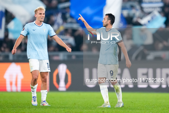 Mattia Zaccagni of SS Lazio celebrates the victory with Pedro at the end of the UEFA Europa League 2024/25 League Phase MD4 match between SS...