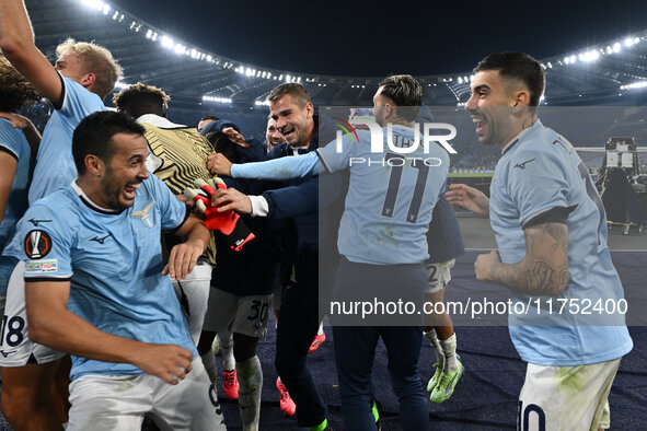 The S.S. Lazio team stands at the end of the UEFA Europa League 2024/25 League Phase MD4 match between S.S. Lazio and F.C. Porto at Olympic...