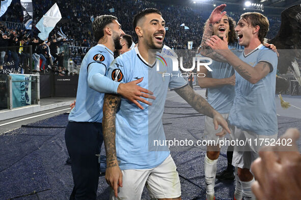 The S.S. Lazio team stands at the end of the UEFA Europa League 2024/25 League Phase MD4 match between S.S. Lazio and F.C. Porto at Olympic...