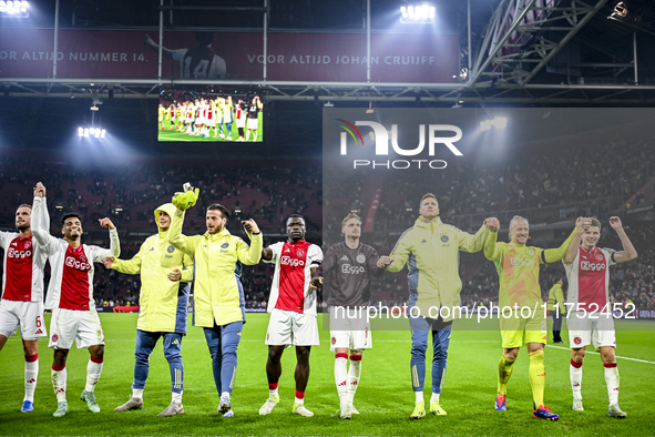 Ajax players celebrate the win during the match between Ajax and Maccabi Tel Aviv at the Johan Cruijff ArenA for the UEFA Europa League - Le...