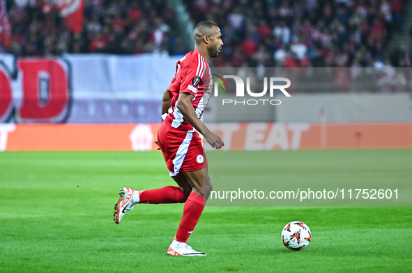 Ayoub El Kaabi of Olympiacos FC plays during the Europa League Matchday 4 match between Olympiacos FC and Rangers at Georgios Karaiskakis St...