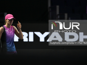 RIYADH, SAUDI ARABIA - NOVEMBER 07: Iga Swiatek of Poland during her match against Daria Kasatkina, on Day 6 of the 2024 WTA Finals, part of...