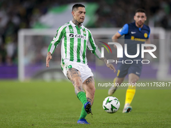 Chimy Avila of Real Betis controls the ball during the UEFA Conference League 2024/25 League Phase MD3 match between Real Betis and NK Celje...