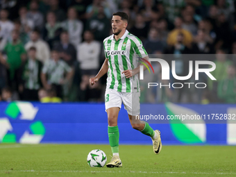 Pablo Fornals of Real Betis runs with the ball during the UEFA Conference League 2024/25 League Phase MD3 match between Real Betis and NK Ce...