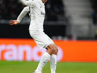 Ellyes Skhiri of Eintracht Frankfurt  controls the ball during the Eurepa League Round 4 match between Eintracht Frankfurt v SK Slavia Pragu...