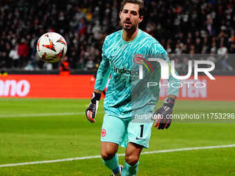 Kevin Trapp of Eintracht Frankfurt  looks on during the Eurepa League Round 4 match between Eintracht Frankfurt v SK Slavia Prague at the De...