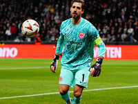 Kevin Trapp of Eintracht Frankfurt  looks on during the Eurepa League Round 4 match between Eintracht Frankfurt v SK Slavia Prague at the De...