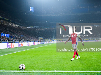 Bukayo Saka of Arsenal looks on during the UEFA Champions League 2024/25 League Phase MD4 match between FC Internazionale and Arsenal at Sta...