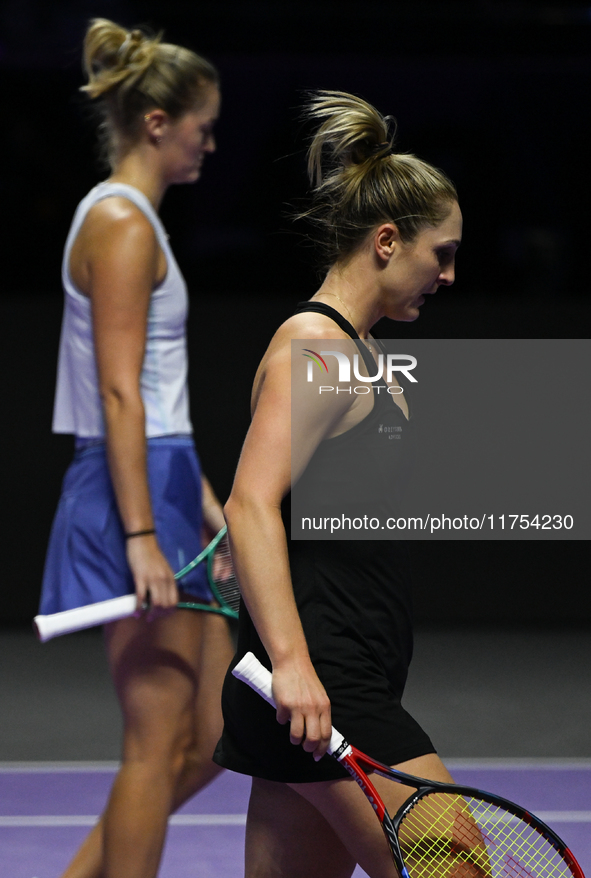 RIYADH, SAUDI ARABIA - NOVEMBER 08: Gabriela Dabrowski (R) of Canada and Erin Routliffe (L) of New Zealand during their semi-final match aga...