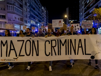 Catalan left-wing and independentist groups demonstrate in front of the headquarters of the Popular Party, led by the regional government of...