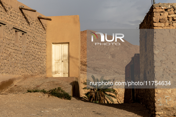 A view on Djebel el Negueb  mountain in Chebika Oasis in central Tunisia on October30, 2024. 