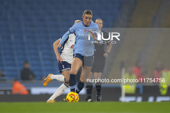 Jill Roord #10 of Manchester City W.F.C. participates in the Barclays FA Women's Super League match between Manchester City and Tottenham Ho...