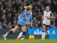 Lauren Hemp #11 of Manchester City W.F.C. is in action during the Barclays FA Women's Super League match between Manchester City and Tottenh...