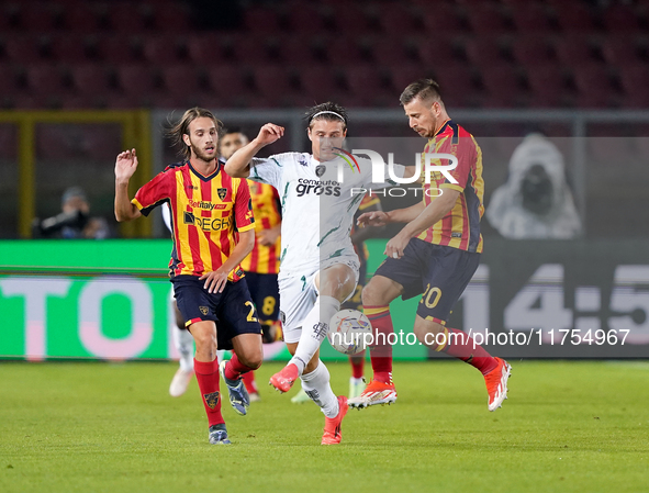 Lorenzo Colombo of Empoli FC is in action during the Serie A match between US Lecce and Empoli in Lecce, Italy, on November 8, 2024. 