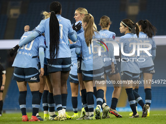 Jill Roord #10 of Manchester City W.F.C. celebrates her goal with teammates during the Barclays FA Women's Super League match between Manche...