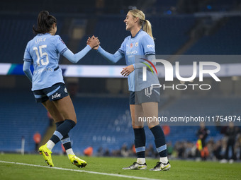 Jill Roord #10 of Manchester City W.F.C. celebrates her goal with teammates during the Barclays FA Women's Super League match between Manche...