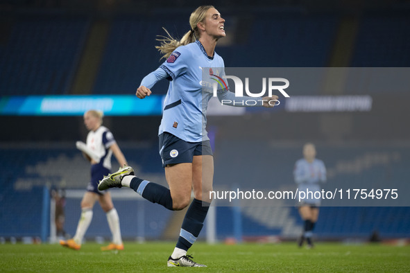 Jill Roord #10 of Manchester City W.F.C. celebrates her goal during the Barclays FA Women's Super League match between Manchester City and T...