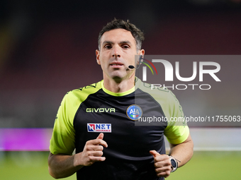 Referee Juan Luca Sacchi officiates the Serie A match between US Lecce and Empoli in Lecce, Italy, on November 8, 2024. (