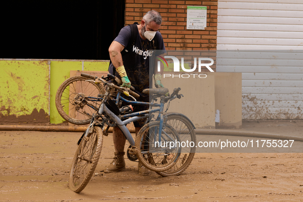 Devastating scenes occur during the Massanassa flood in Massanassa, Spain, on november 08,2024. 