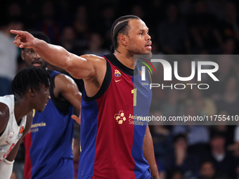 Justin Anderson plays during the match between FC Barcelona and Baskonia Vitoria-Gasteiz, corresponding to week 8 of the Turkish Airlines Eu...