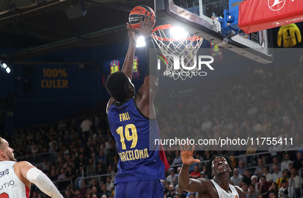 Youssoupha Fall plays during the match between FC Barcelona and Baskonia Vitoria-Gasteiz, corresponding to week 8 of the Turkish Airlines Eu...