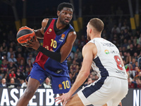 Chimezie Metu and Tadas Sedekerskis play during the match between FC Barcelona and Baskonia Vitoria-Gasteiz, corresponding to week 8 of the...