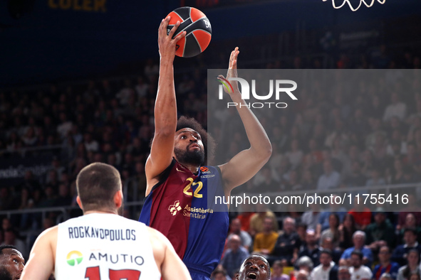 Jabari Parker plays during the match between FC Barcelona and Baskonia Vitoria-Gasteiz, corresponding to week 8 of the Turkish Airlines Euro...