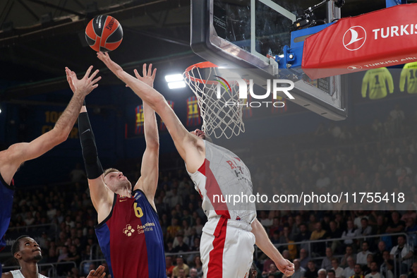 Jan Vesely and Nikos Rogkavopoulos play during the match between FC Barcelona and Baskonia Vitoria-Gasteiz, corresponding to week 8 of the T...