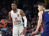 Trent Forrest plays during the match between FC Barcelona and Baskonia Vitoria-Gasteiz, corresponding to week 8 of the Turkish Airlines Euro...