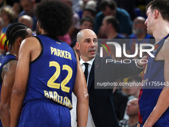 Joan Penarroya coaches during the match between FC Barcelona and Baskonia Vitoria-Gasteiz, corresponding to week 8 of the Turkish Airlines E...